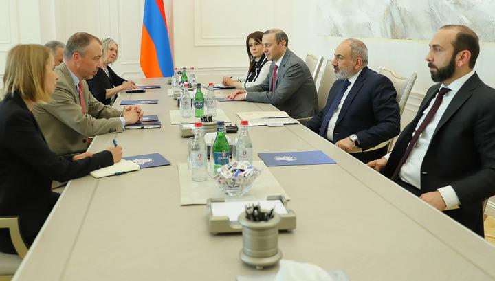 Տոյվո Կլաարը ևս մեկ անգամ նշել է, որ ԵՄ-ն լիովին աջակցում է Հայաստան-Ադրբեջան բանակցային գործընթացին
