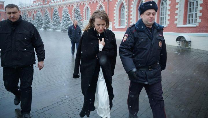 Ռուսաստանում հարձակման է ենթարկվել նախագահի թեկնածու Քսենիա Սոբչակը