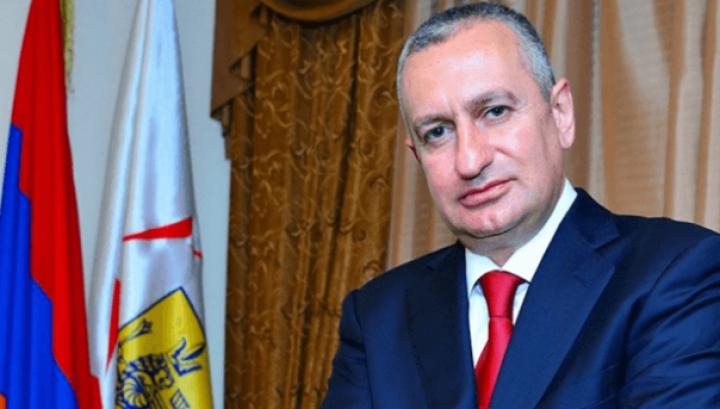 Արաբկիրի վարչական շրջանի ղեկավարը հրաժարական տվեց