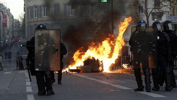 Փարիզում ձերբակալվածների թիվը ռեկորդային է․ Ֆրանսիայի ՆԳՆ