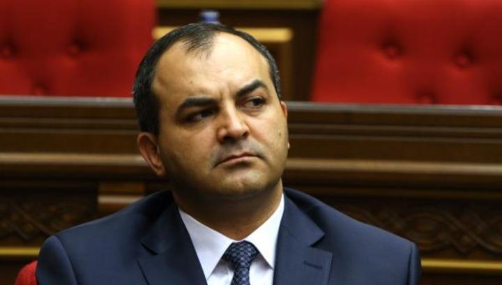 Արթուր Դավթյանը չի պատրաստվում հրաժարվել պաշտոնից