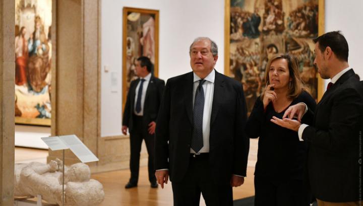 Արմեն Սարգսյանն այցելել է Լիսաբոնի Հնամյա արվեստի ազգային թանգարան