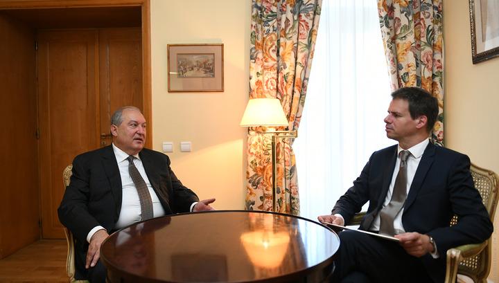 ՀՀ նախագահը և Ֆրանսիայի դեսպանը քննարկել են հայ-ֆրանսիական օրակարգը