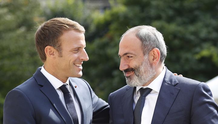 Վարչապետը շնորհավորել է Ֆրանսիայի նախագահին և վարչապետին
