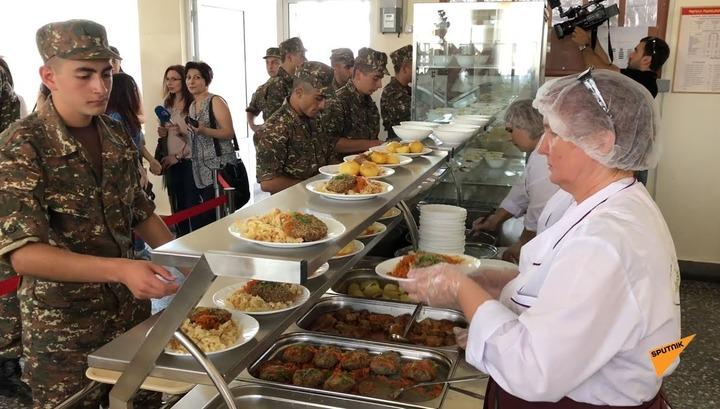 Զինվորները «կարտոշկայի ժարիտ» չեն ուտում․ ուշագրավ փաստ՝ վարչապետից