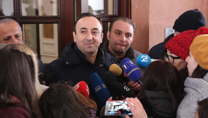 Հրայր Թովմասյանը 20 օր է տալիս վարչապետին՝ փաստեր հրապարակելու