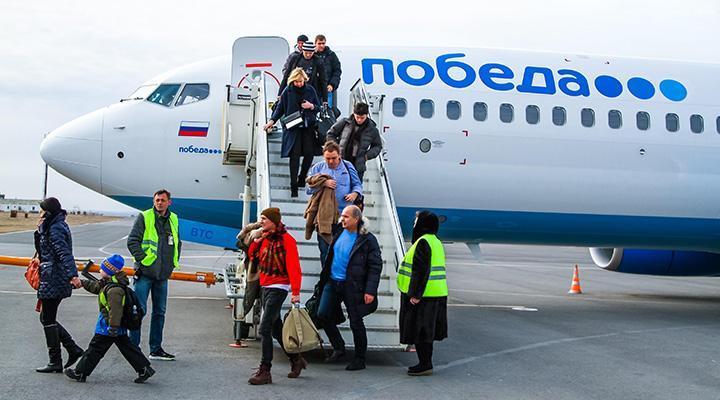 Գյումրի մեկնող ինքնաթիռը վատ եղանակի պատճառով վայրէջք է կատարել Երևանում
