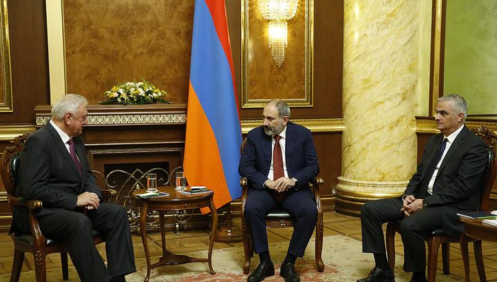 ԵՏՀ կոլեգիայի նախագահը ժամանել է Հայաստան, հանդիպել Փաշինյանին