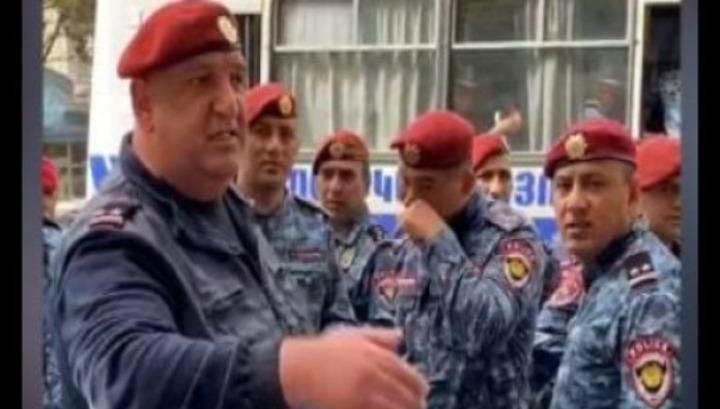 Կարմիրբերետավորների հրամանատար Հայկազ Ջոմարդյանին պարգևատրվել է ոսկե մեդալով