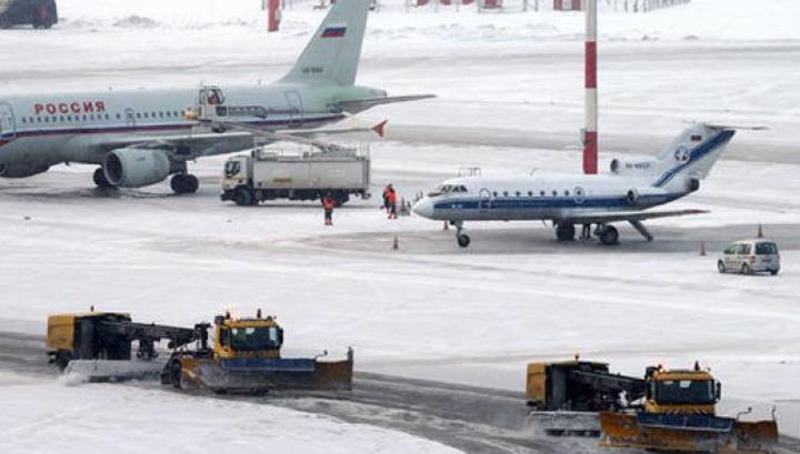 Մոսկվայի օդանավակայաններում ձյան պատճառով ավելի քան 40 չվերթ է հետաձգվել կամ չեղարկվել