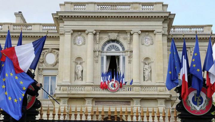 Ֆրանսիայի կառավարությունը կարծում է, որ Հայաստանին աջակցող բանաձևը «չի արտացոլում պաշտոնական դիրքորոշումը»