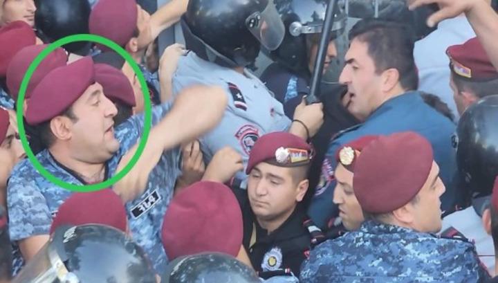 Ռուբեն Մելիքյանը ոստիկանների բռնությունը հաստատող տեսանյութ է հրապարակել