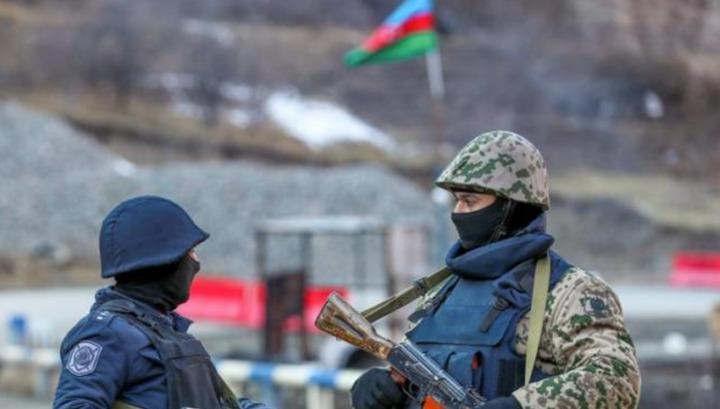 Քարվաճառում ձնաբքի պատճառով ադրբեջանցի զինծառայողներ են մոլորվել