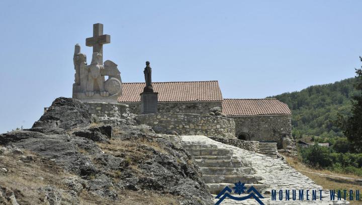 Ադրբեջանական կողմը ոչնչացրել է Արցախյան առաջին պատերազմում նահատակված Ավետարանոցի բնակիչների հիշատակին կանգնեցված հուշարձանը