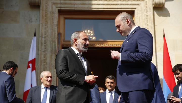 Հայաստանի և Վրաստանի վարչապետերը հեռախոսազրույց են ունեցել