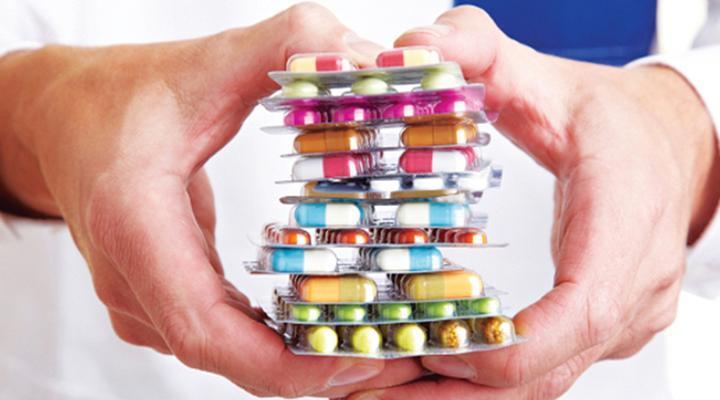 Առողջապահության ապահովագրությամբ ոչ թե դեղերն ենք տալու, այլ գումար եւ քաղաքացին կարող է գնել իր ուզած դեղը. Փաշինյան