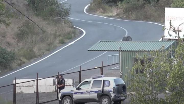 Գորիս-Կապան ավտոճանապարհին կրկին միջադեպ է տեղի ունեցել ադրբեջանցի զինծառայողների և հայ վարորդի միջև