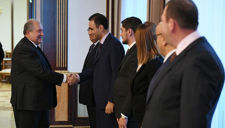Արմեն Սարգսյանն ընդունել է «Ազգային օրակարգ» կուսակցության խորհրդի անդամներին