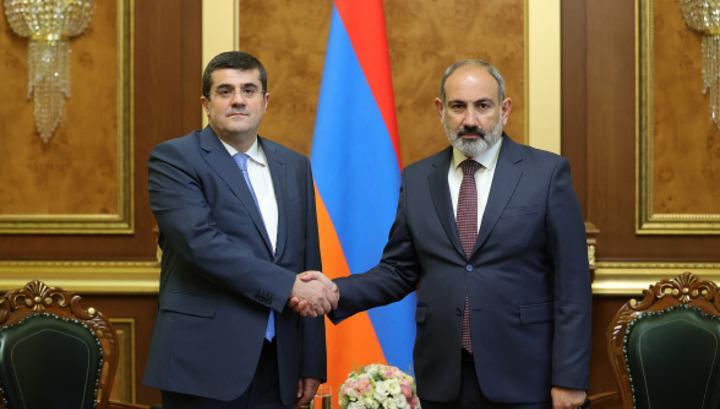 Փաշինյան-Հարությունյան հանդիպումը ցուցադրական բնույթ է ունեցել. «Ժողովուրդ»