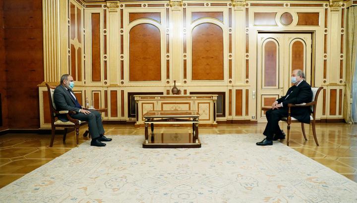 Փաշինյանն ու ՀՀ նախագահը քննարկել են սահմանային իրավիճակը