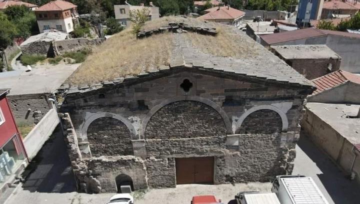 Հայկական Սուրբ Պողոս-Պետրոս եկեղեցին շարուկվում է փլուզման եզրին մնալ