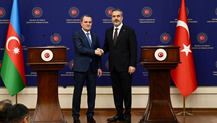 Ադրբեջանի և Թուրքիայի ԱԳ նախարարները քննարկել են հայ-ադրբեջանական խաղաղության օրակարգի հեռանկարները