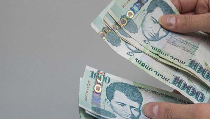 Ադրբեջանցիները հայկական դրամ են վաճառում. «Հրապարակ»