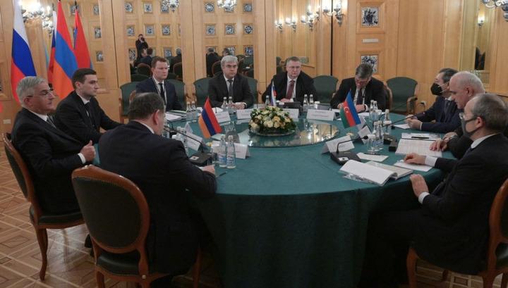 Մոսկվայում կայացել է Հայաստանի, Ռուսաստանի և Ադրբեջանի փոխվարչապետների հանդիպումը