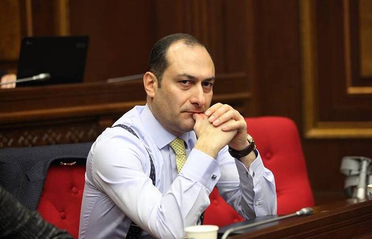 ՍԴ անդամի թեկնածուի փնտրտուք է․ «Հրապարակ»