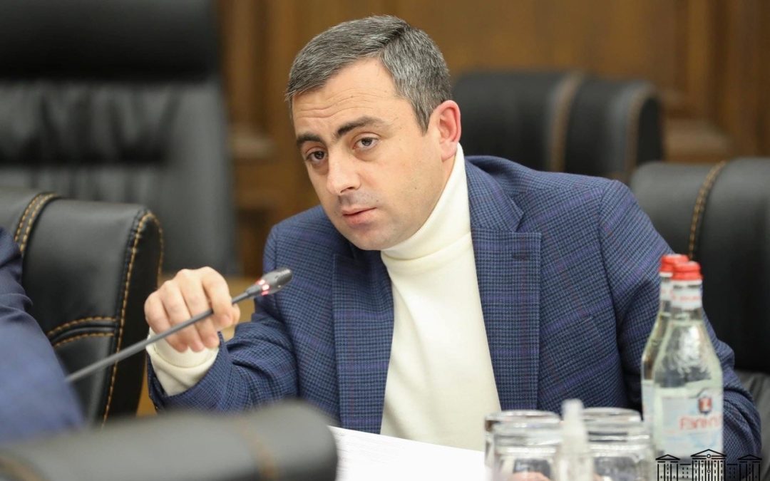Ջրբաժանի մի կողմում հայ ժողովուրդն է՝ իր հիշողությամբ և արժանապատվությամբ, մյուս կողմում՝ մեր ժողովրդի թշնամիները. Իշխան Սաղաթելյան