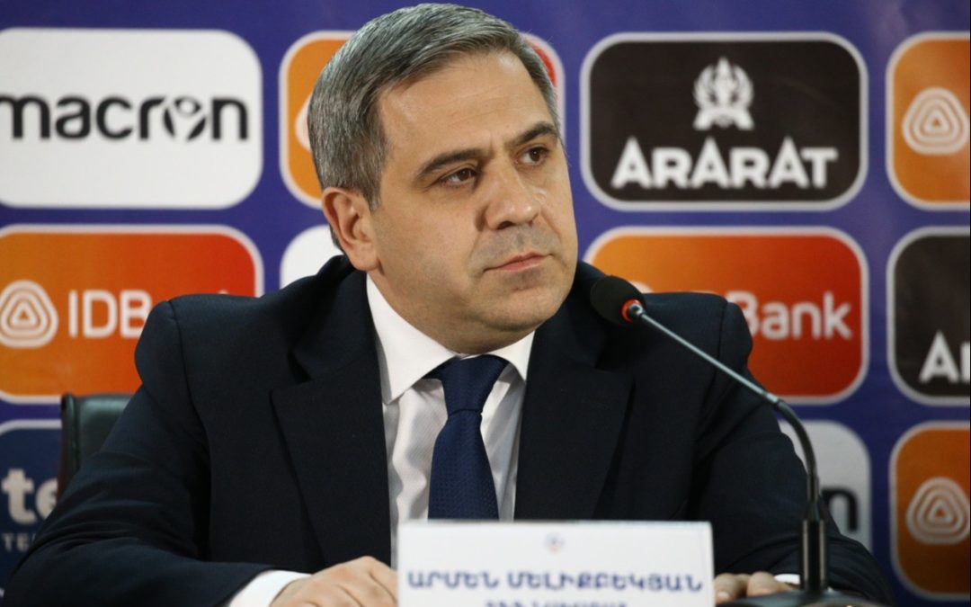 Ոնց թե դու իմ «թանին թթու ասե՞ս». «Փաստ»
