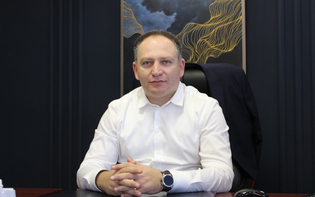 Նարեկ Մանուկյանը նեղացել է ՔՊ-ից․ «Հրապարակ»
