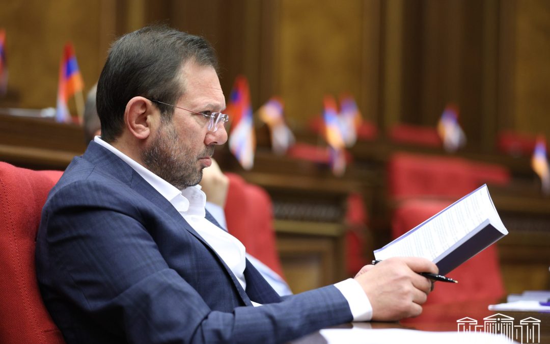 Նիկոլի մի ակնարկով լայնածավալ գործի են անցնում ՝ հանուն շեֆի․ Գեղամ Մանուկյան