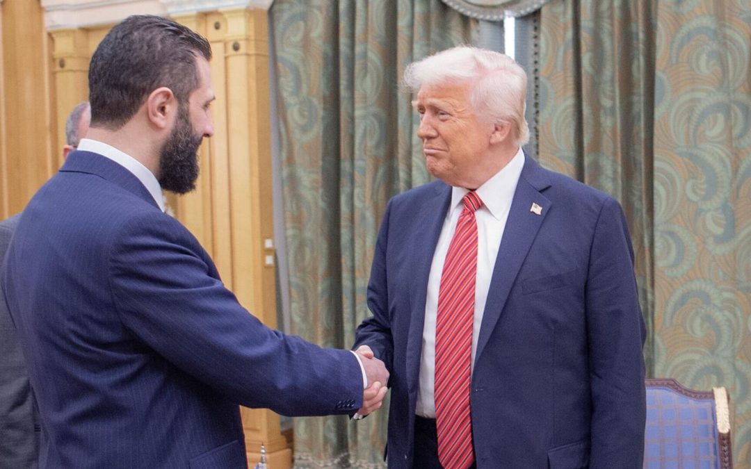 США стремятся к нормализации отношений с правительством Сирии, заявил Трамп