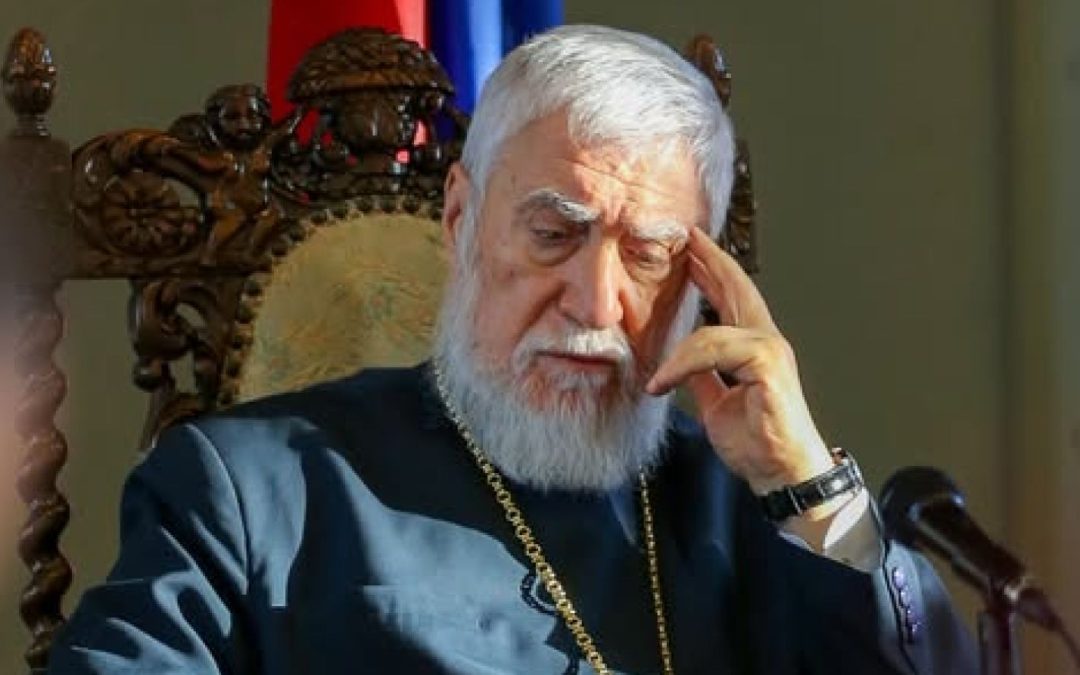 Արամ Առաջինը Թեհրանի Հայոց Թեմի առաջնորդից տեղեկացել է հայ համայնքի վիճակի մասին