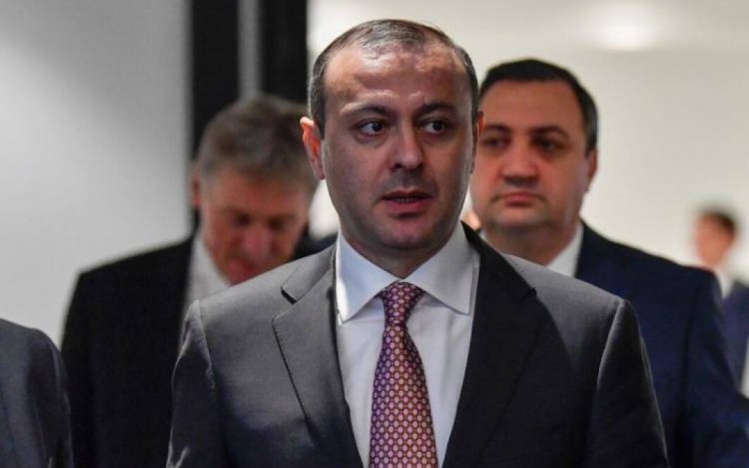 Փաշինյան-Ալիև հանդիպմանը մասնակցած Արմեն Գրիգորյանը մերժել է հանդիպել անհետ կորած զինվորների ծնողների հետ․ «Ժողովուրդ»