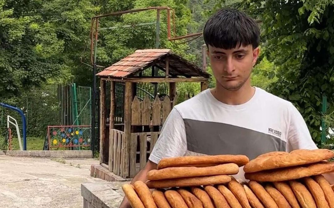 «Սթրայքբոլի գործով» մեղшդրյալ 18-ամյա Անդրանիկ Չամիչյանը կշարունակի մնալ կшլшնքի տակ