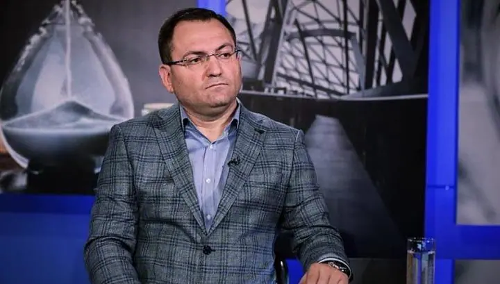 Փաշինյանն այսօր շատ անկեղծ ասաց՝ իր համար գոյություն չունի օրենք և իրավունք․ Րաֆֆի Ասլանյան