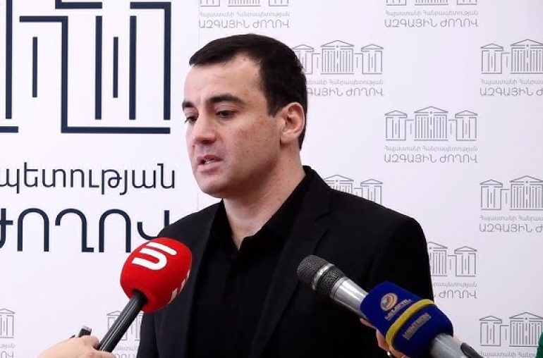 Հանրային քննարկման հրավերը Նոր Նորք վարչական շրջանը չի հրապարակել, որպեսզի քննարկումն անցկացվի գաղտնի. Արթուր Չախոյան