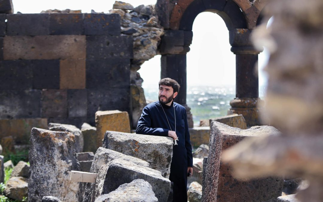 Տեր Արամի անհիմն հրապարակումները օգտագործվում են կեղծ օրակարգեր ձևավորելու համար․ պարզաբանում