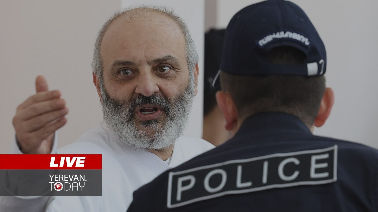 ԱՅՍ ՊԱՀԻՆ | ՈւՂԻՂ | Բագրատ սրբազանի և մյուս քաղբանտարկյաների գործով դատական նիստ