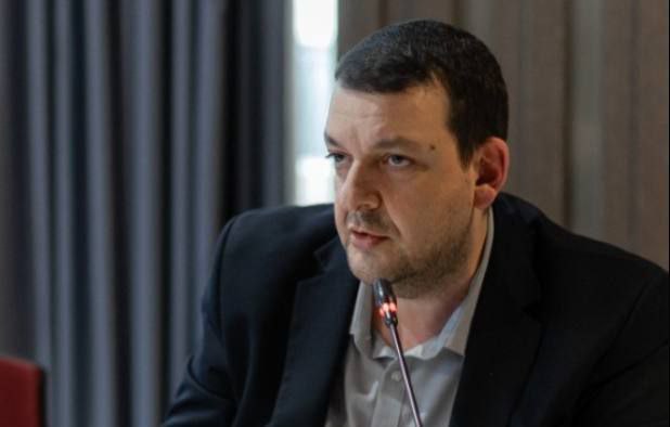 Власть продолжает удерживать Карапетяна под стражей во вред себе — Тигран Кочарян