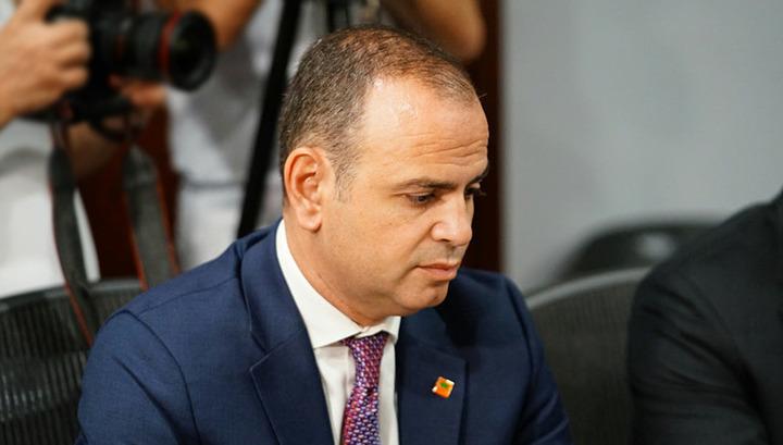 Սինանյանը կրկին «ճամփորդում է»