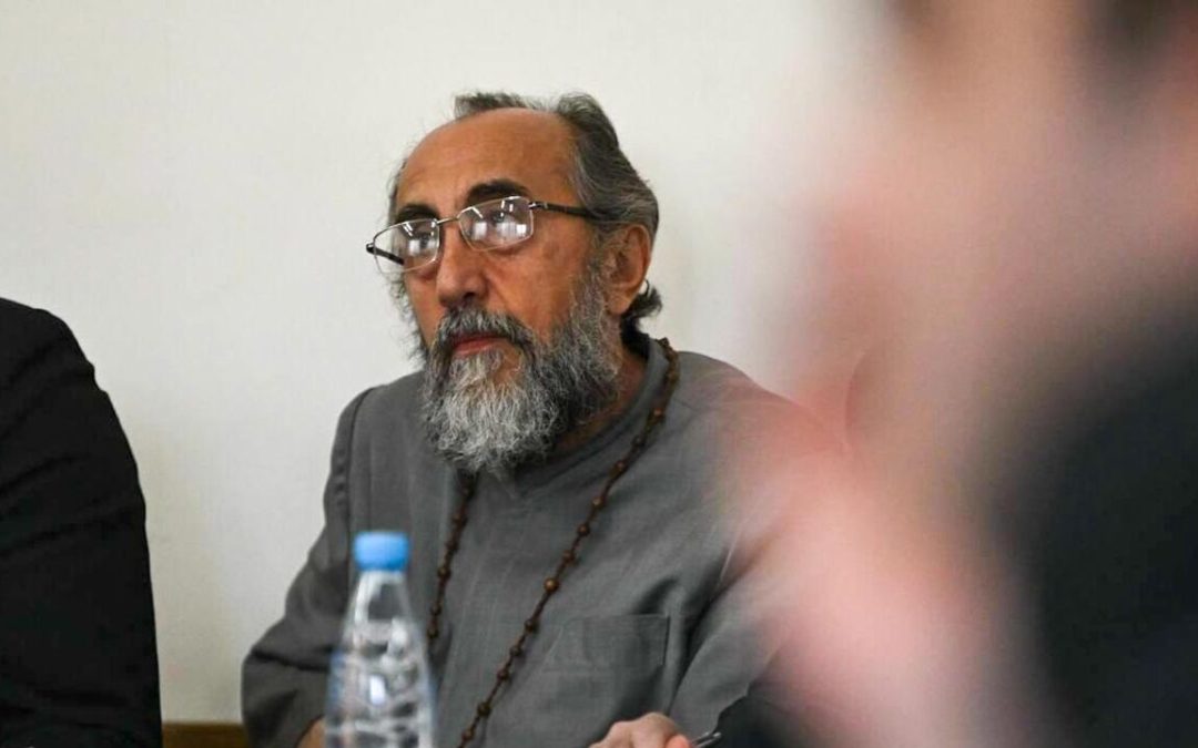 «Հայաստան» խմբակցության պատգամավորները տեսակցել են Միքայել արքեպիսկոպոս Աջապահյանին