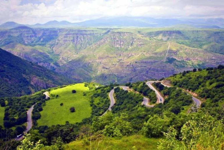 Ո՛չ, «Զանգեզուրի միջանցք» ասելով՝ ՀՀ-ին տարածքային պահանջ չենք ներկայացնում. Ֆաթմա Աքսալ
