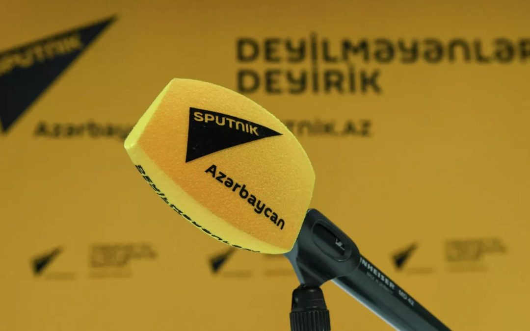 Բաքվում ձերբակալված «Սպուտնիկի» լրագրողները հանդիպել են իրենց ընտանիքների հետ