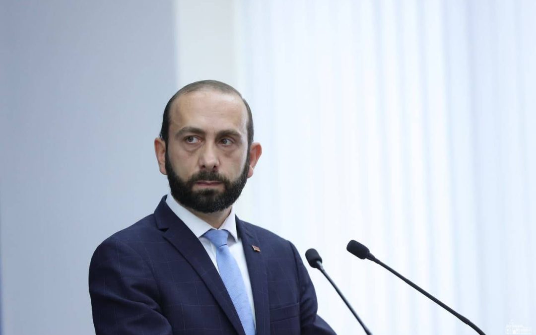 Բաքուն ուզում է, որ մենք փոփոխություններ կատարենք Սահմանադրությունում․ ՀՀ ԱԳՆ