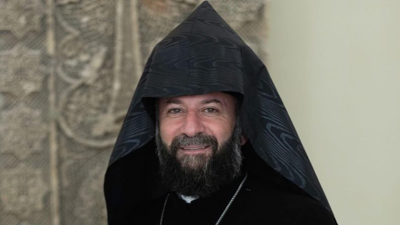 Եկեղեցու շուրջը կատարվածը ոչ թե իրավական գործընթաց է, այլ՝ հոգևոր բռնnւթյnւն. Հունաստանի հայոց թեմի առաջնորդ