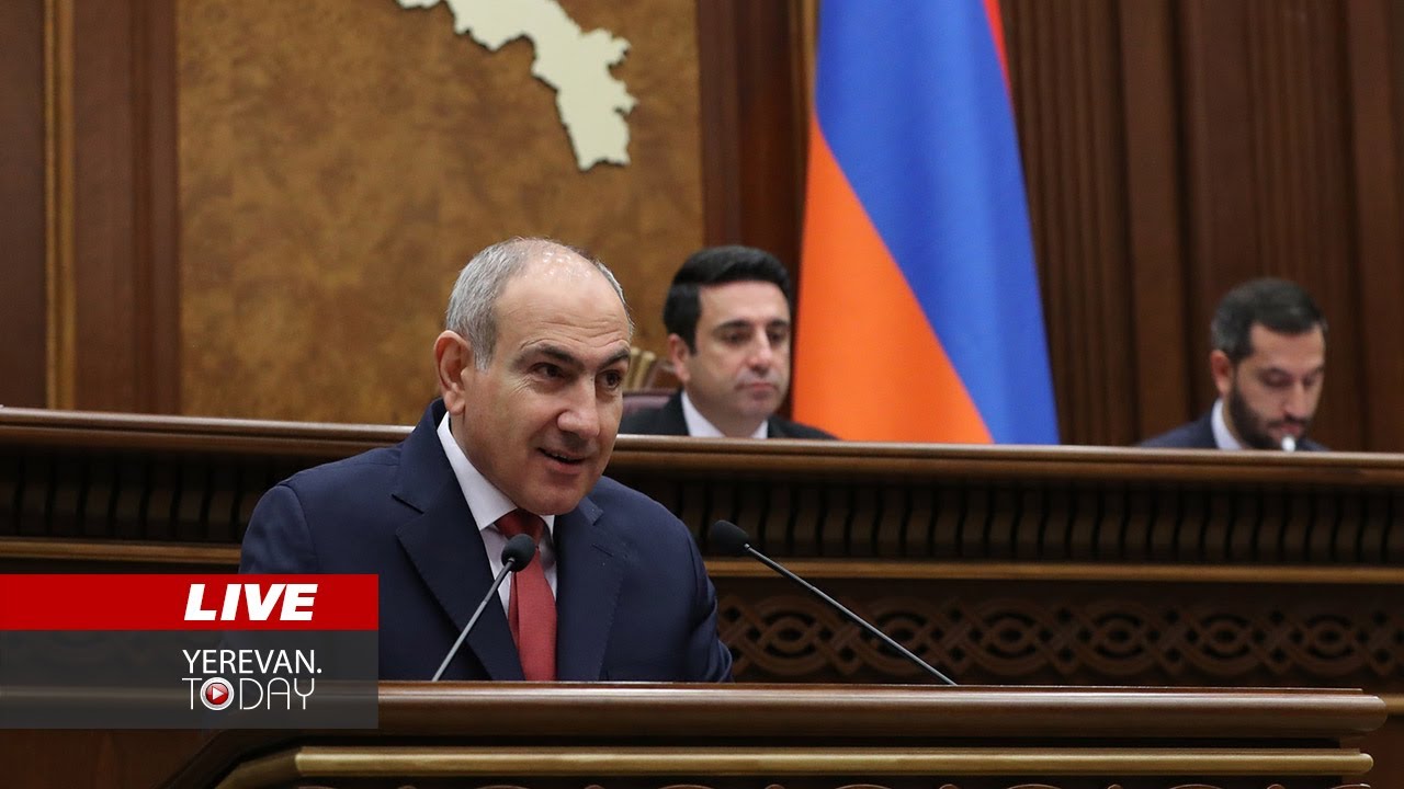 ԱՅՍ ՊԱՀԻՆ | ՈւՂԻՂ | Փաշինյանը, թիկնազորն ու նախարարները ԱԺ-ում են