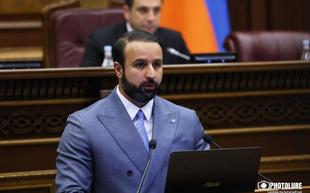 Հայկ Սարգսյանին գծերից գցել են. «Հրապարակ»